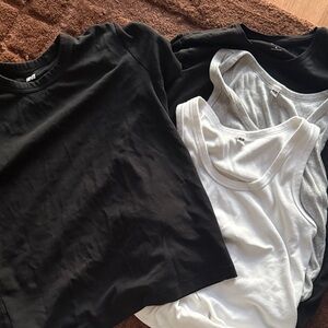 Black and White Tank Top and Tee Bundle